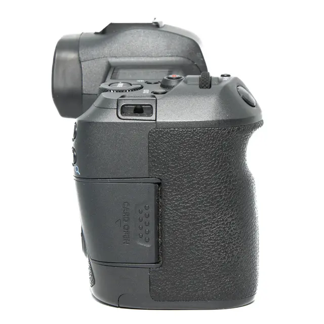 BRUKT Canon EOS R Tilstand: 2 |33000 eksp. 