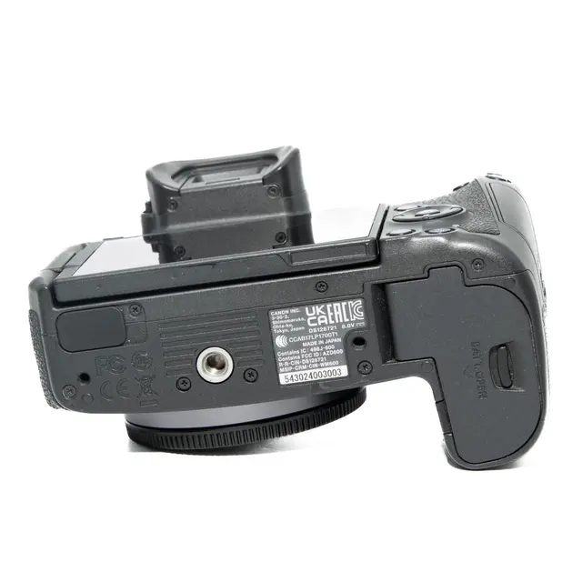 BRUKT Canon EOS R Tilstand: 2 |33000 eksp. 