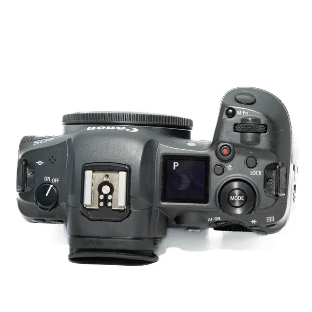 BRUKT Canon EOS R5 Tilstand: 3 |5000 eksp. 