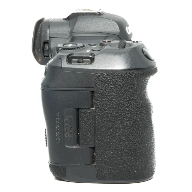 BRUKT Canon EOS R5 Tilstand: 3 |34000 eksp. 