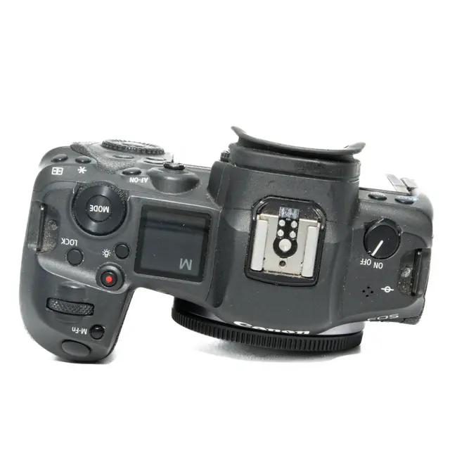 BRUKT Canon EOS R5 Tilstand: 3 |34000 eksp. 