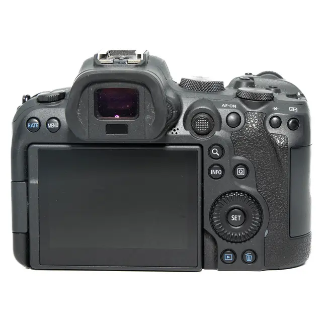 BRUKT Canon EOS R6 Tilstand: 2 |11000 eksp. 