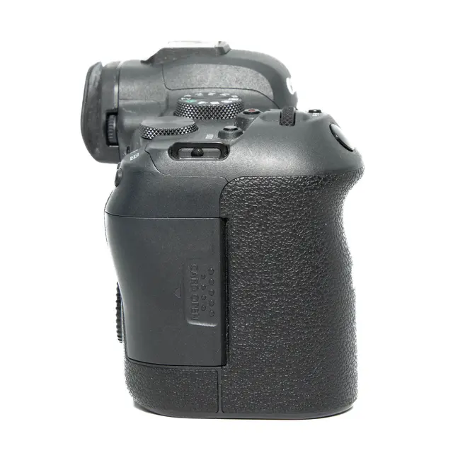 BRUKT Canon EOS R6 Tilstand: 2 |11000 eksp. 