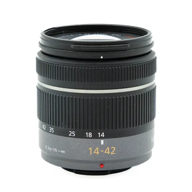 BRUKT Panasonic 14-42mm f/3.5-5.6 ASPH Tilstand: 3 | MFT 