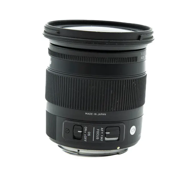 BRUKT Sigma 17-70mm f/2.8-4.5 DC Macro Tilstand: 3 | Canon EF-S 