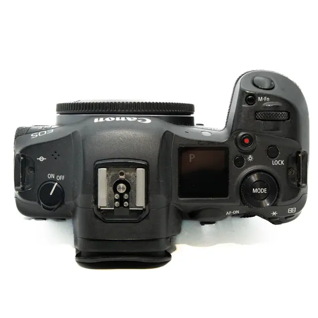 BRUKT Canon EOS R5 Tilstand: 3 |54000 eksp. 