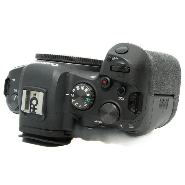 BRUKT Canon EOS R6 Tilstand: 3 |30000 eksp. 