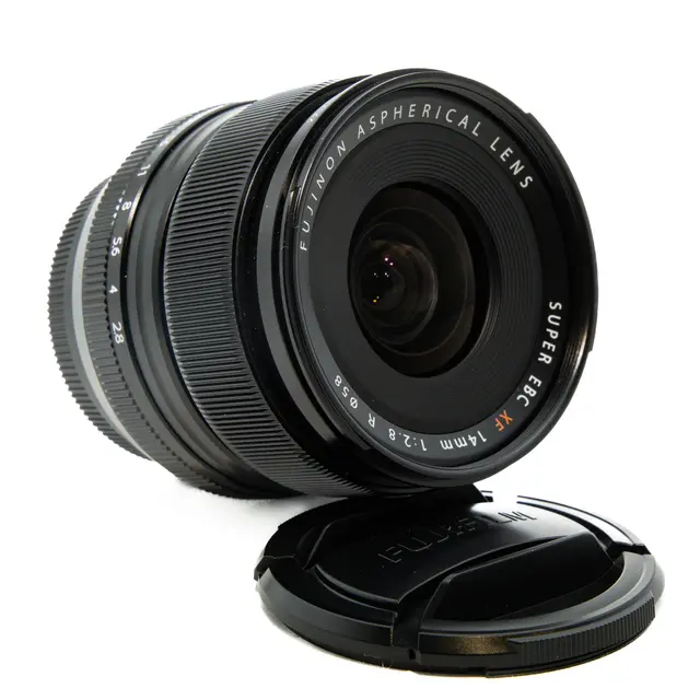 BRUKT Fujifilm XF 14mm f/2.8 R Tilstand: 2 | Fujifilm X 