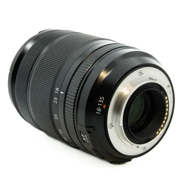 BRUKT Fujifilm XF 18-135mm f/3.5-5.6 R Tilstand: 2 | Fujifilm X 
