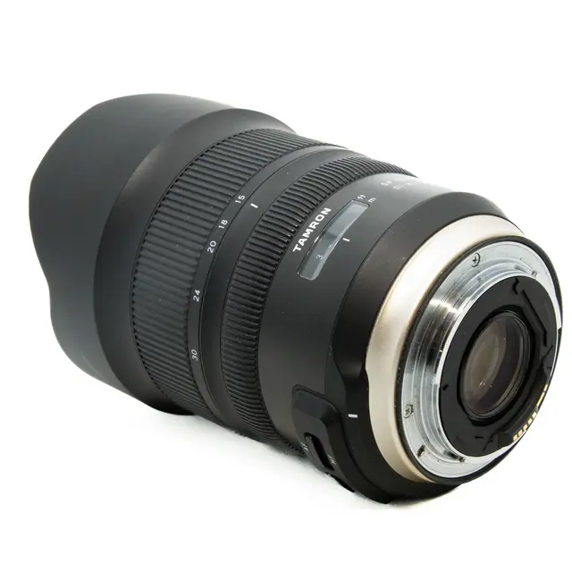 BRUKT Tamron SP 15-30mm f/2.8 Di VC G2 Tilstand: 3 | Canon EF 