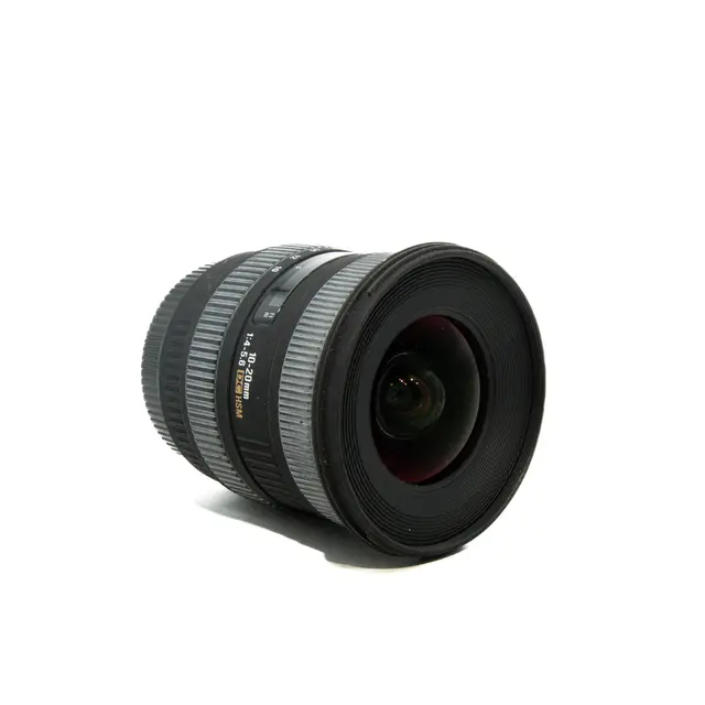 BRUKT Sigma 10-20mm f/4-5.6 DC HSM Tilstand: 3 | Canon EF-S 