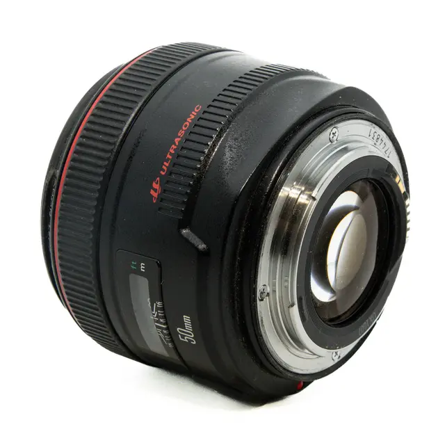 BRUKT Canon EF 50mm f/1.2 L USM Tilstand: 3 | Canon EF 
