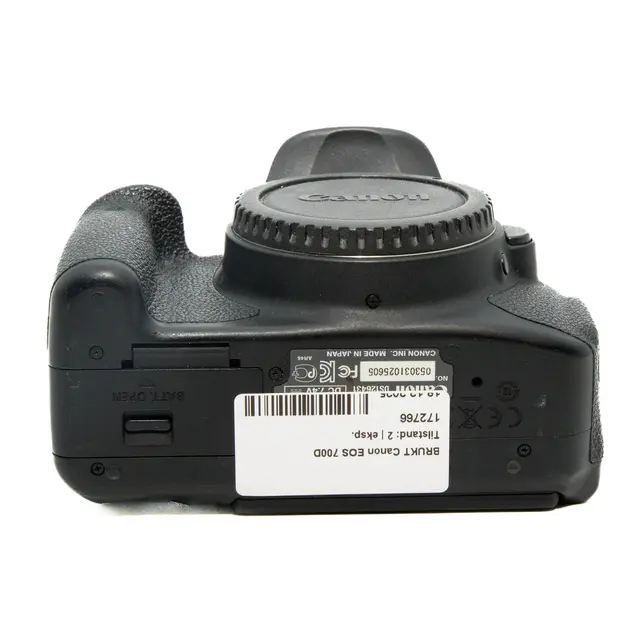 BRUKT Canon EOS 700D Tilstand: 2 | eksp. 