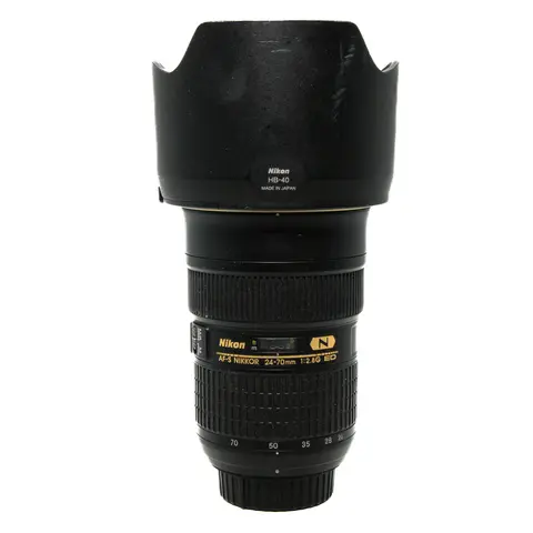 BRUKT Nikon AF-S 24-70mm f/2.8G IF-ED Tilstand: 2 | Nikon F (FX)