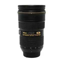 BRUKT Nikon AF-S 24-70mm f/2.8G IF-ED Tilstand: 2 | Nikon F (FX)