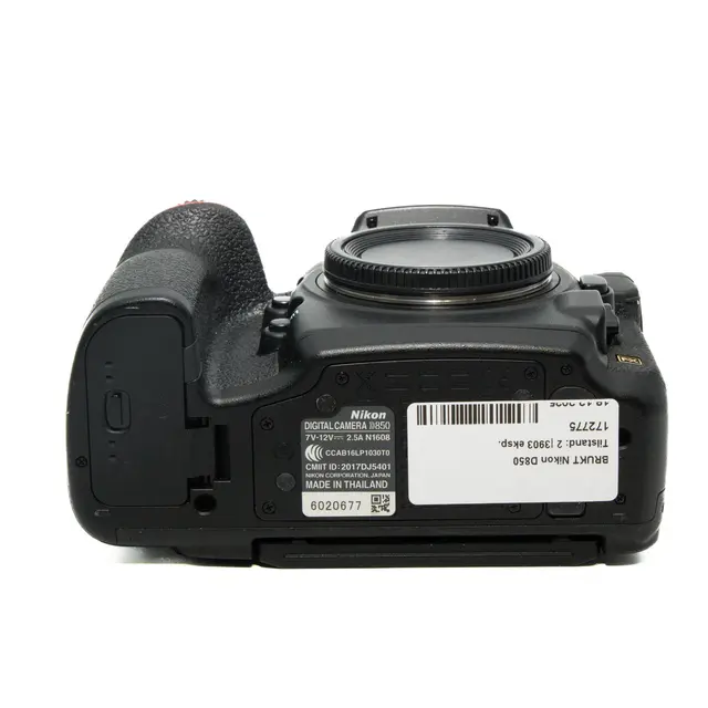 BRUKT Nikon D850 Tilstand: 2 |3903 eksp. 