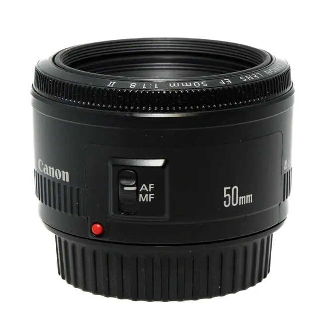 BRUKT Canon EF 50mm f/1.8 Tilstand: 2 | Canon EF 