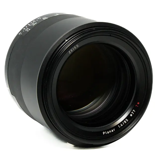 BRUKT Zeiss Milvus 85mm f/1.4 Canon EF Tilstand: 2 | Canon EF 