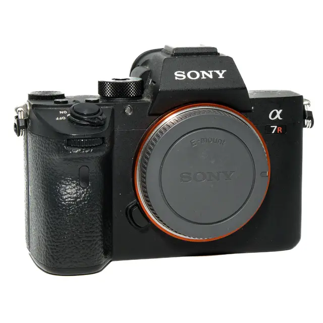 BRUKT Sony A7R III Tilstand: 3 |30907 eksp. 