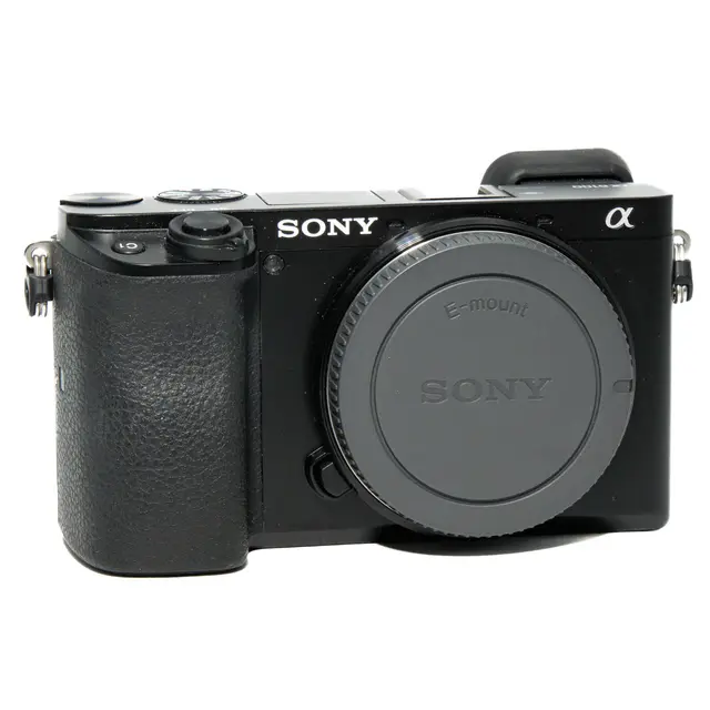BRUKT Sony A6100 Tilstand: 2 |764 eksp. 