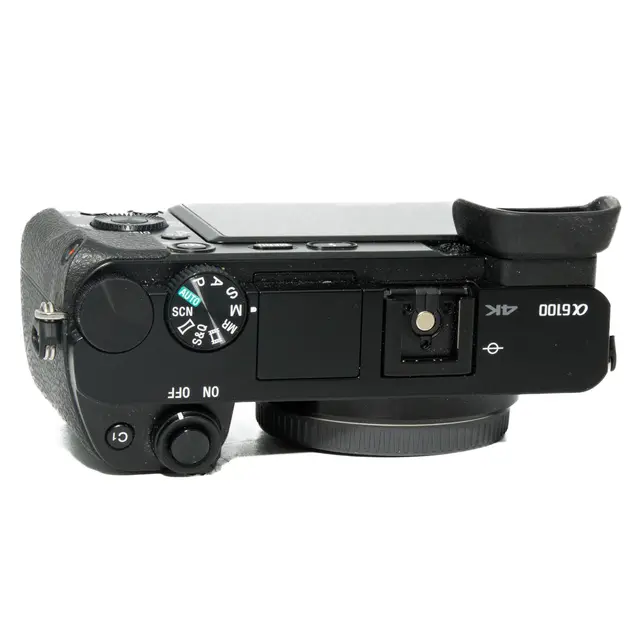 BRUKT Sony A6100 Tilstand: 2 |764 eksp. 