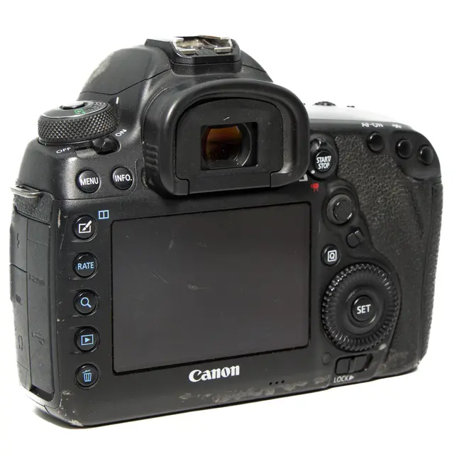 BRUKT Canon EOS 5D Mark IV Tilstand: 4 |140965 eksp. 