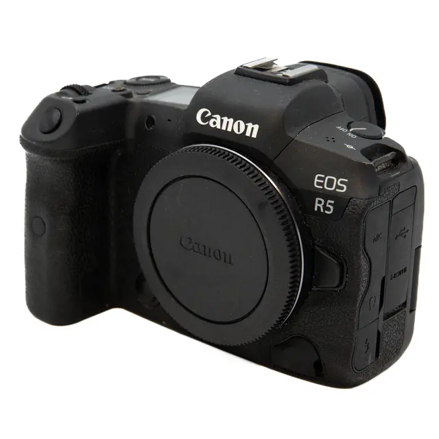 BRUKT Canon EOS R5 Tilstand: 2 |97000 eksp. 