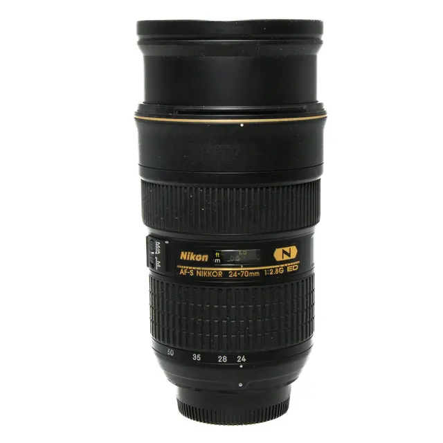 BRUKT Nikon AF-S 24-70mm f/2.8G ED Tilstand: 3 | Nikon F (FX) 