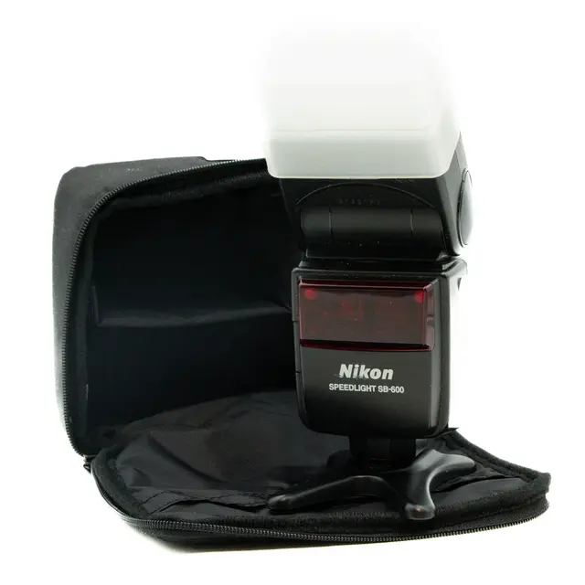 BRUKT Nikon SB-600 Speedlight Tilstand: 2 