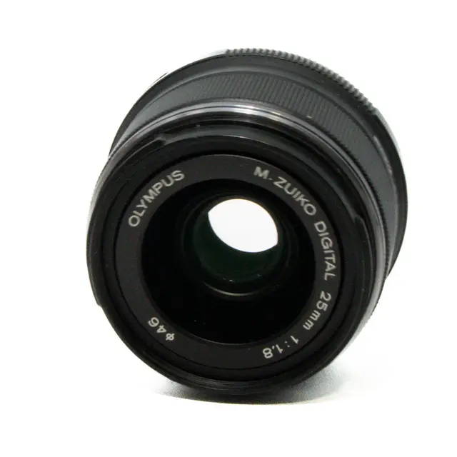 BRUKT Olympus ED 25mm f/1.8 Tilstand: 3 | MFT 