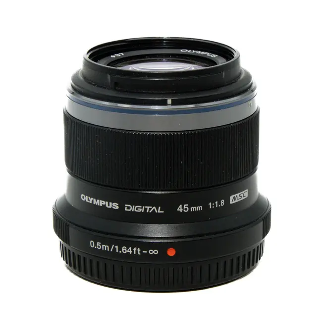 BRUKT Olympus ED 45mm f/1.8 Tilstand: 3 | MFT 
