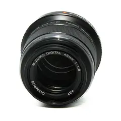 BRUKT Olympus ED 45mm f/1.8 Tilstand: 3 | MFT