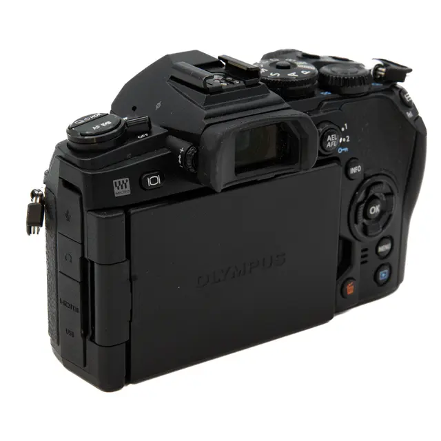 BRUKT Olympus OM-D E-M1 II Tilstand: 2 | eksp. 