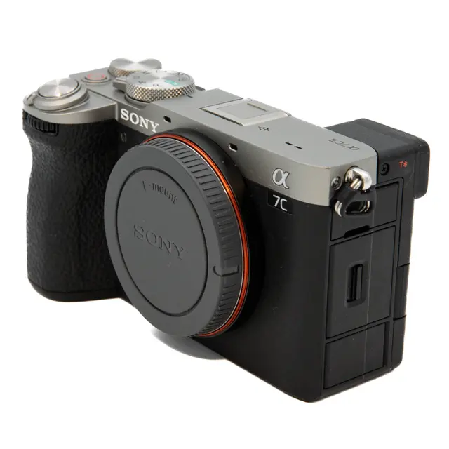 BRUKT Sony A7C II Tilstand: 2 |9834 eksp. 