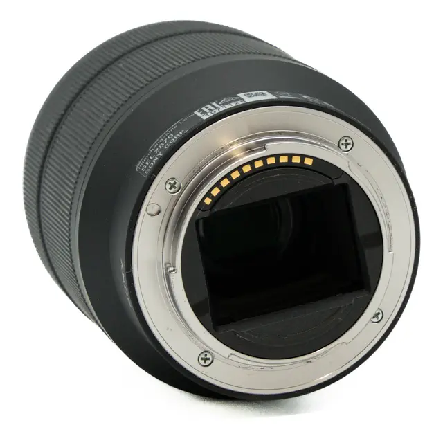 BRUKT Sony FE 28-70mm f/3.5-5.6 OSS Tilstand: 3 | Sony FE 