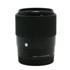 BRUKT Sigma 30mm f/1.4 DC DN Sony Tilstand: 2 | Sony E (APS-C)