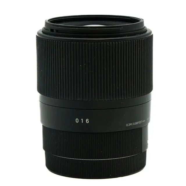 BRUKT Sigma 30mm f/1.4 DC DN Sony Tilstand: 2 | Sony E (APS-C) 