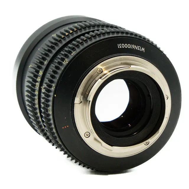 BRUKT Thypoch Simera-C 75mm T1.5 FF Tilstand: 2 | Leica M 