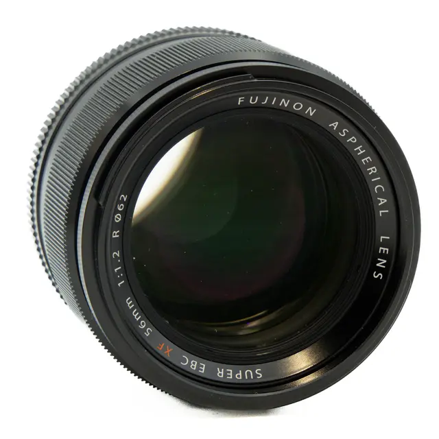 BRUKT Fujifilm XF 56mm f/1.2 R Tilstand: 2 | Fujifilm X 