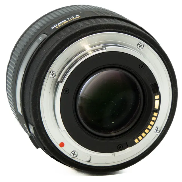 BRUKT Sigma 30mm f/1.4 EX DC HSM Tilstand: 3 | Canon EF-S 