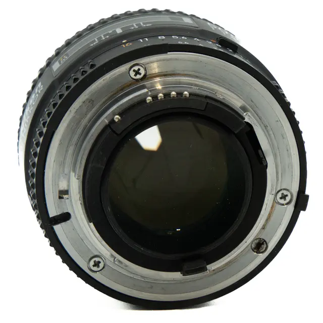 BRUKT Nikon AF 50mm f/1.4 D Tilstand: 3 | Nikon F (FX) 