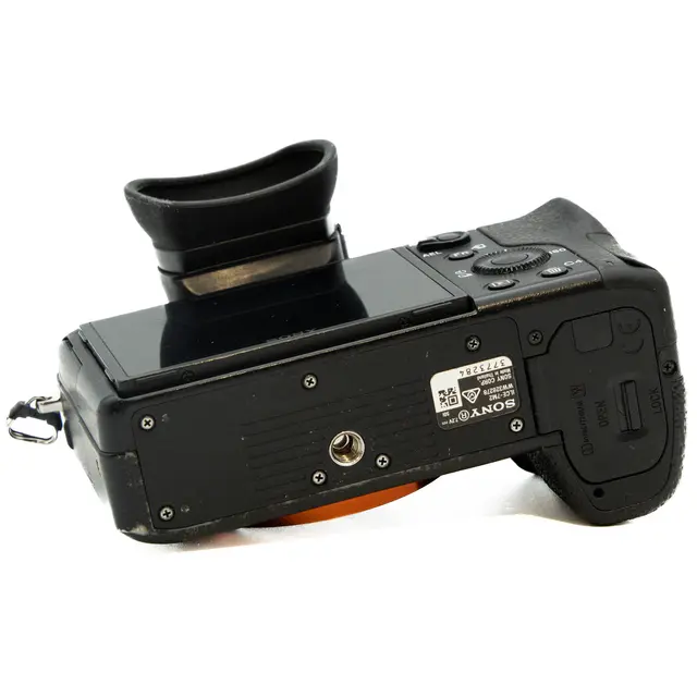 Sony A7 II Tilstand: 3 |34037 eksp. 
