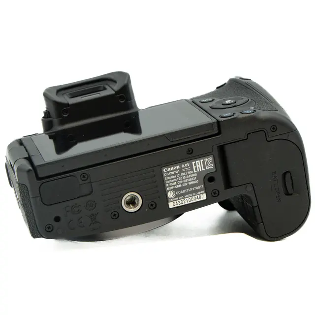 BRUKT Canon EOS R Tilstand: 2 |12000 eksp. 