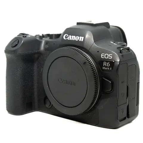 BRUKT Canon EOS R6 Mark II Tilstand: 3 |136000 eksp.