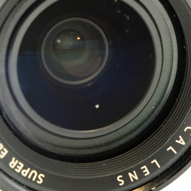 BRUKT Fujifilm XF 18-55mm f/2.8-4R OIS Tilstand: 5 (Merke i front) | Fujifilm X 