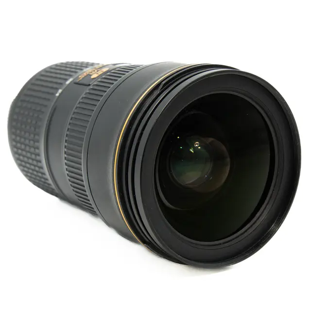 BRUKT Nikon AF-S 24-70mm f/2.8 E ED VR Tilstand: 3 | Nikon F (FX) 