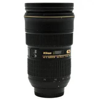 Nikon AF-S 24-70mm f/2.8G ED Tilstand: 4 | Nikon F (FX)