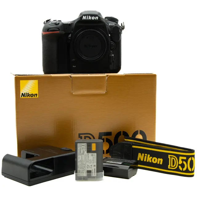 Nikon D500 Tilstand: 2 |4420 eksp. 