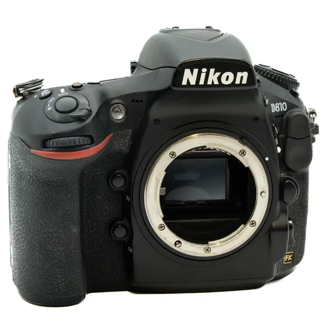 BRUKT Nikon D810 m/batterigrep Tilstand: 3 |97475 eksp. 