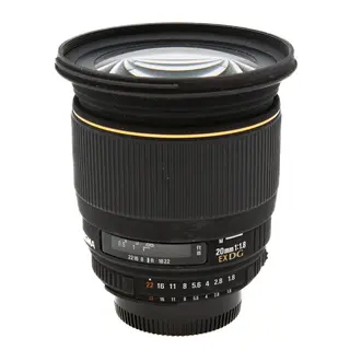 Sigma 20mm f/1.8 EX DG HSM Tilstand: 3 | Nikon F (FX)